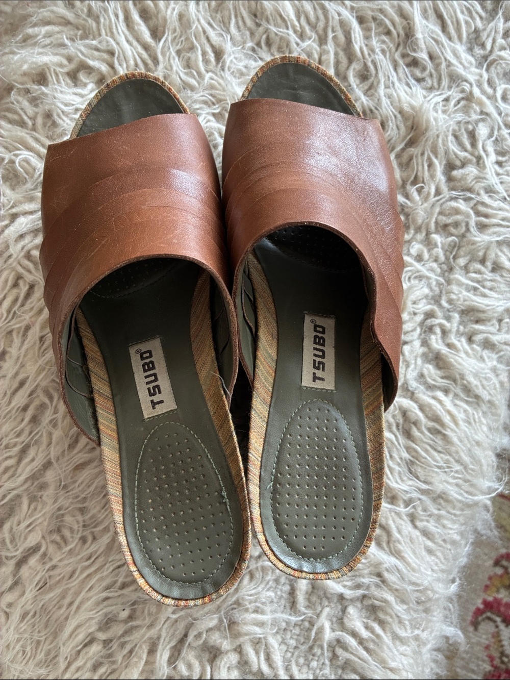 Tsubo Brown Leather Open-Toe Slide Mules
